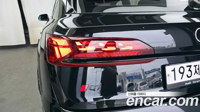 Audi Q7 55 TFSI quattro Premium — Фото автомобиля 23