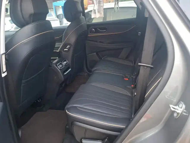 Chery Tiggo 9 — Фото автомобиля 11