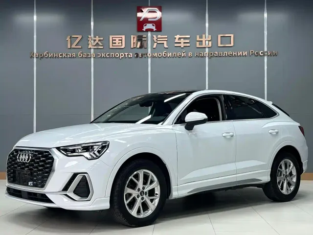 Фотография автомобиля — Audi Q3 Sportback