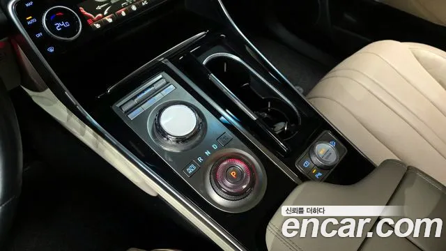 Genesis GV80 2.5T Бензин AWD — Фото автомобиля 9