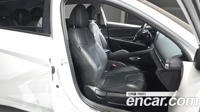 Hyundai AVANTE Modern — Фото автомобиля 12