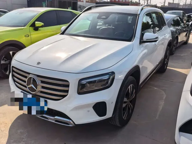 Фотография автомобиля — Mercedes-Benz GLB-Class