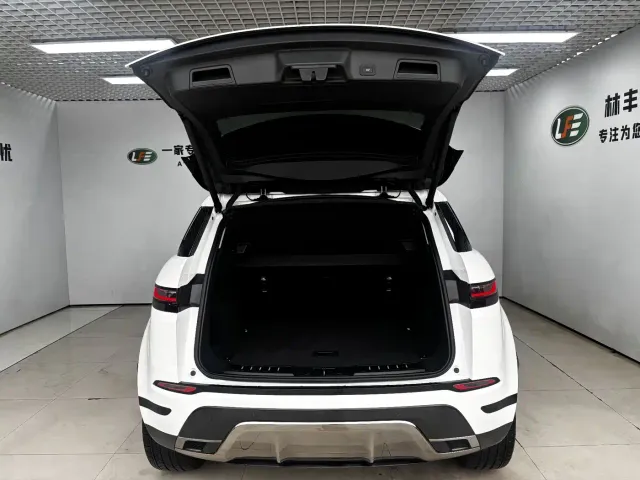 Land Rover Range Rover Evoque — Фото автомобиля 30