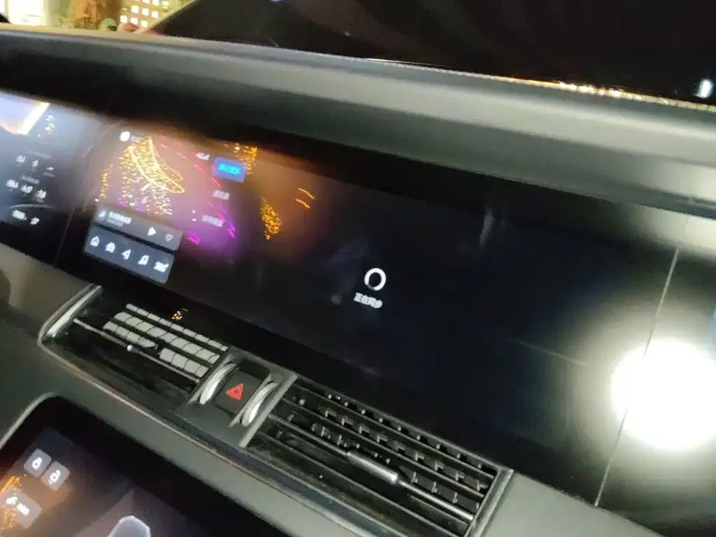 Li Auto Li ONE 2021 Extended Range 6-Seater — Фото автомобиля 20