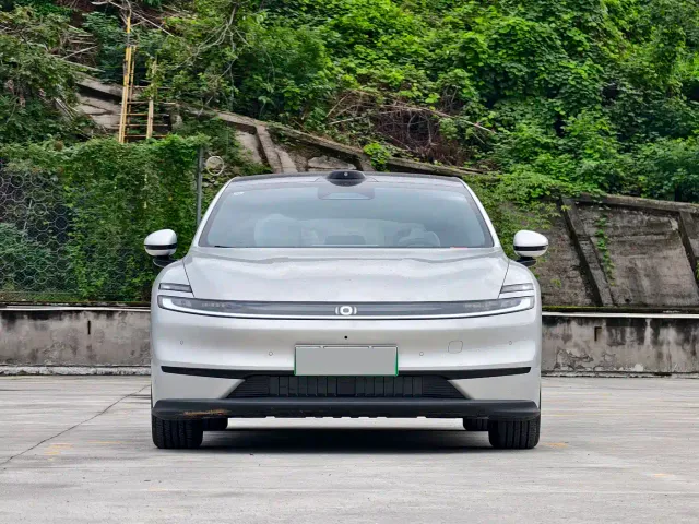 Changan Qiyuan A06 — Фото автомобиля 2