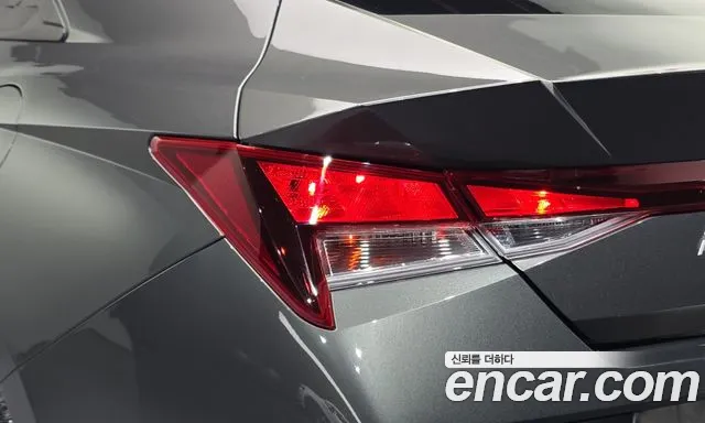 Hyundai Avante CN7 — Фото автомобиля 8
