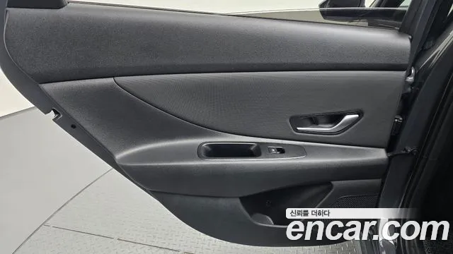 Hyundai Avante CN7 — Фото автомобиля 14
