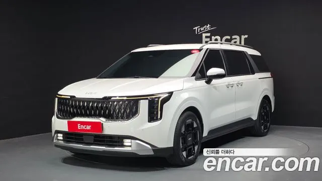 Фотография автомобиля — Kia Carnival Generation 4