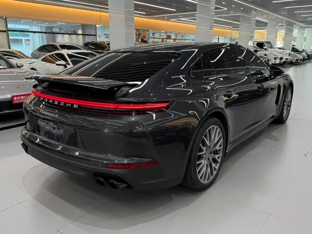 Porsche Panamera — Фото автомобиля 6