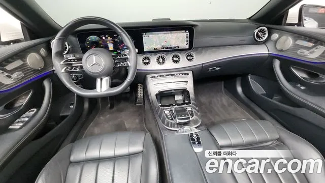 Mercedes-Benz E-Class — Фото автомобиля 13