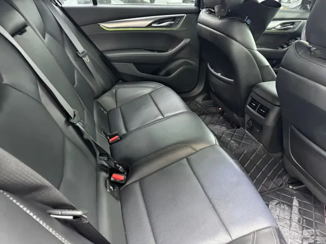 Cadillac CT5 — Фото автомобиля 12