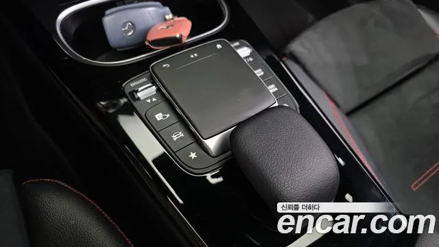 Mercedes-Benz A-Class — Фото автомобиля 30