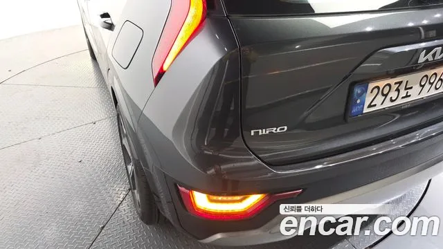Kia Niro The All New — Фото автомобиля 8