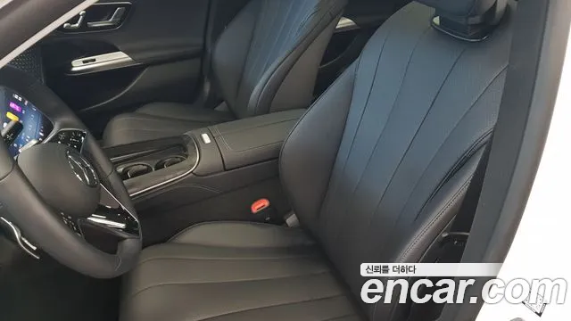Mercedes-Benz E-Class W214 — Фото автомобиля 20