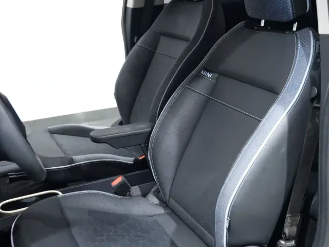 MINI Cooper — Фото автомобиля 13