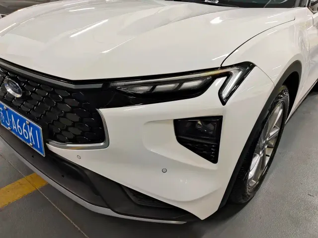 Ford EVOS — Фото автомобиля 15