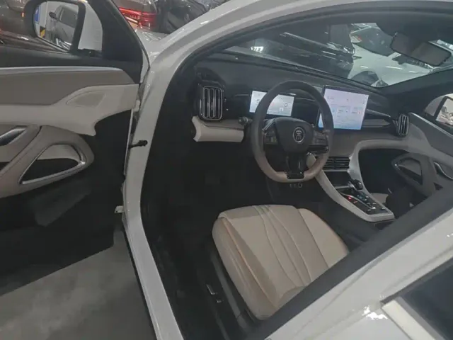 BYD Song Pro — Фото автомобиля 15