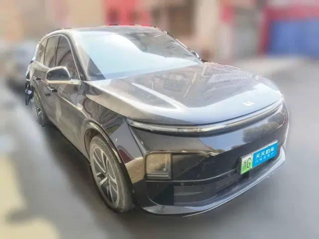 Li Auto L6 — Фото автомобиля 3