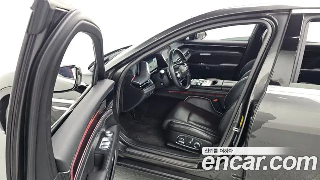Genesis G90 Бензин 3.5 турбо AWD — Фото автомобиля 10