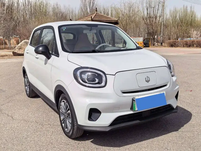 Leapmotor T03 — Фото автомобиля 3