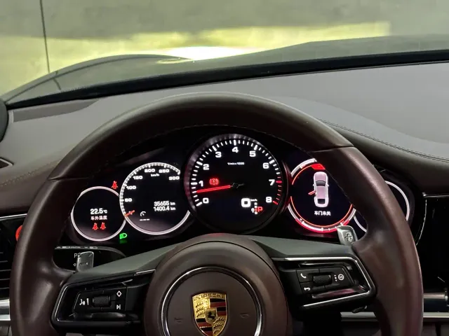 Porsche Panamera — Фото автомобиля 13