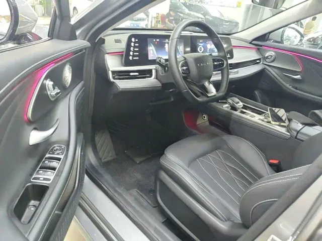 Chery Arrizo 8 — Фото автомобиля 15