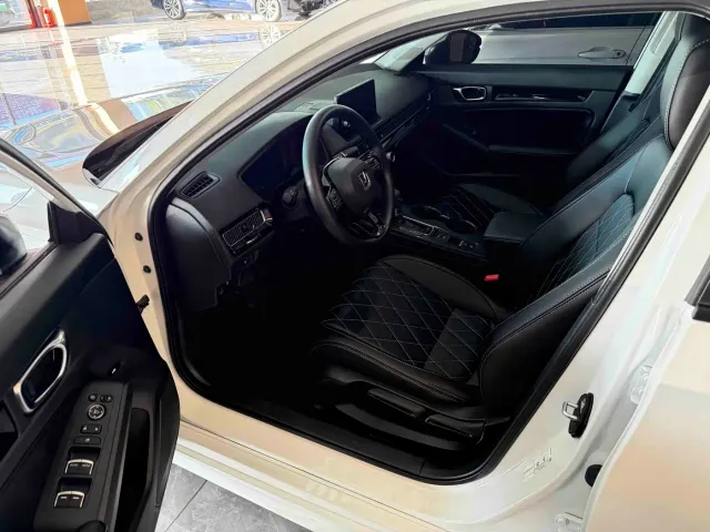 Honda Civic — Фото автомобиля 6