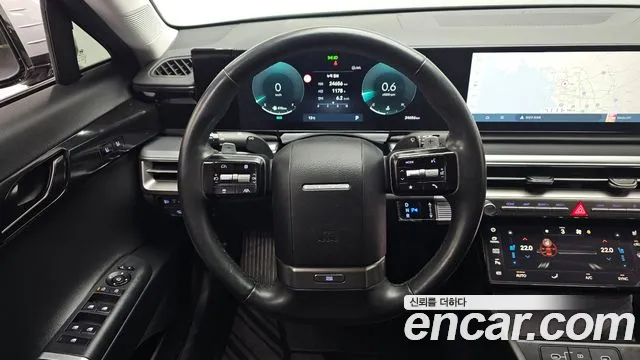 Hyundai Grandeur GN7 — Фото автомобиля 13
