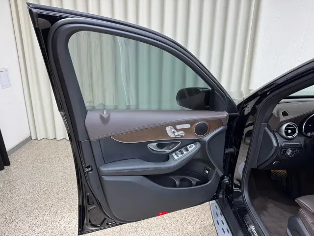 Mercedes-Benz GLC-Class — Фото автомобиля 10