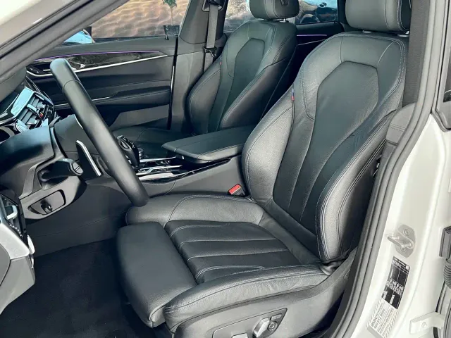 BMW 6 Series Gran Turismo — Фото автомобиля 6