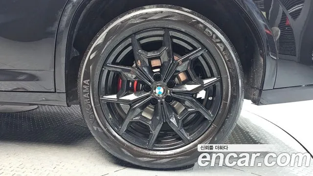 BMW X4 xDrive20i M Sport Pro — Фото автомобиля 21
