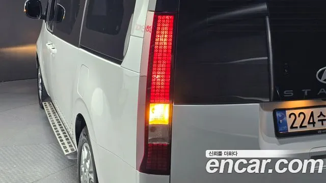 Hyundai Staria — Фото автомобиля 7