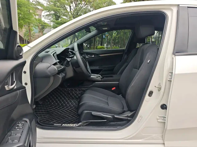 Honda Civic — Фото автомобиля 12