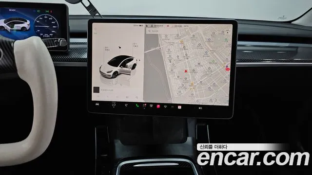 Tesla Model 3 — Фото автомобиля 13