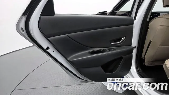 Hyundai AVANTE Новый Avante (CN7) — Фото автомобиля 25