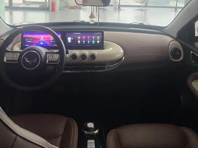 Wuling Bingo — Фото автомобиля 9