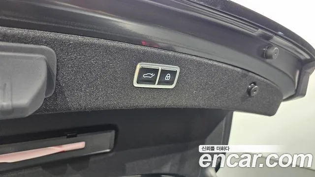 Genesis G80 Бензин 2.5 турбо 2WD — Фото автомобиля 6
