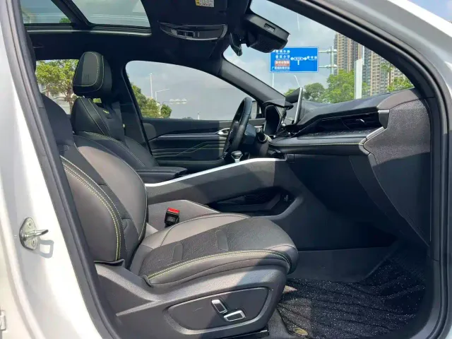 Geely Xingrui — Фото автомобиля 15