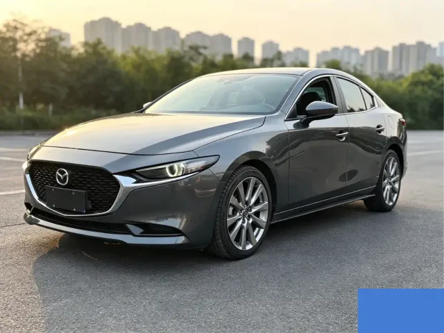 Фотография автомобиля — Mazda Axela