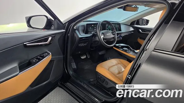 Kia EV6 — Фото автомобиля 15