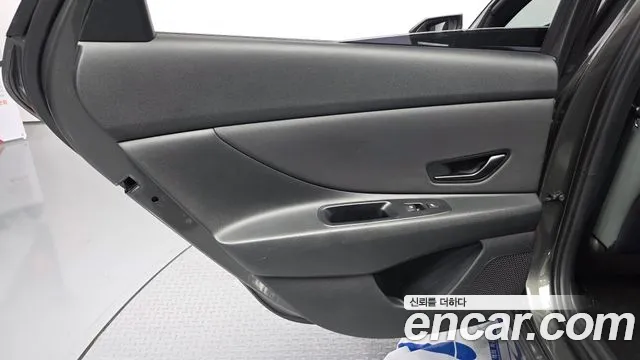 Hyundai Avante CN7 — Фото автомобиля 14
