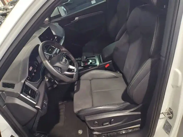 Audi Q5L Sportback — Фото автомобиля 14