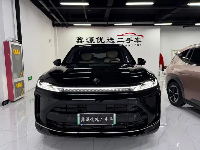 Huajing Baojun S — Фото автомобиля 2