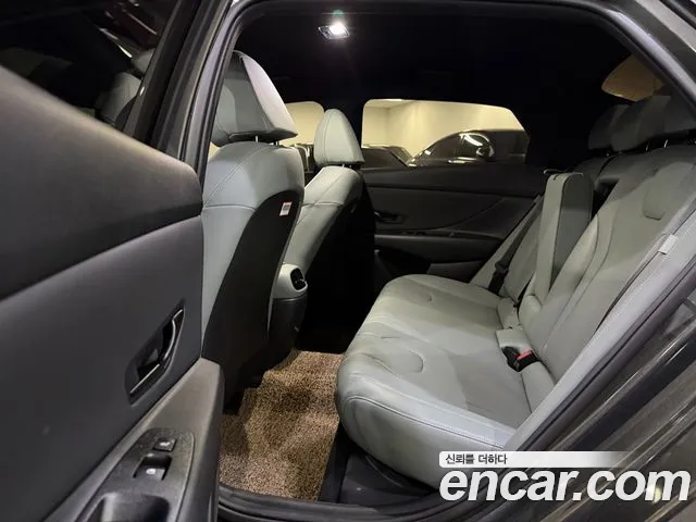Hyundai Avante CN7 — Фото автомобиля 7