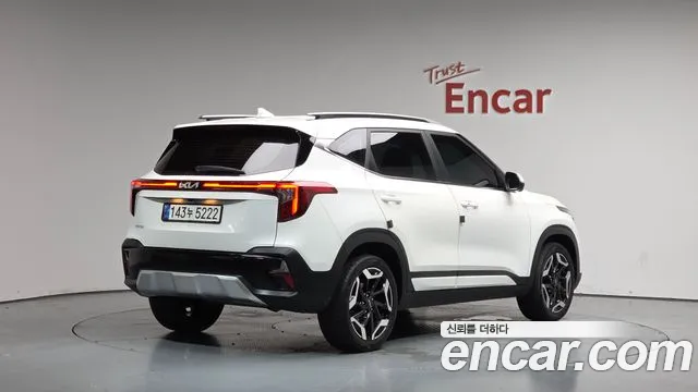 Kia Seltos — Фото автомобиля 2