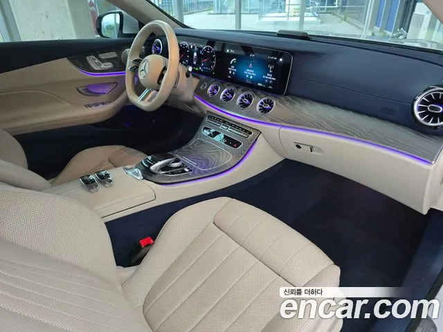 Mercedes-Benz E-Class — Фото автомобиля 7