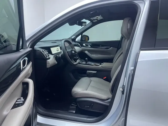 Geely Boyue L — Фото автомобиля 13