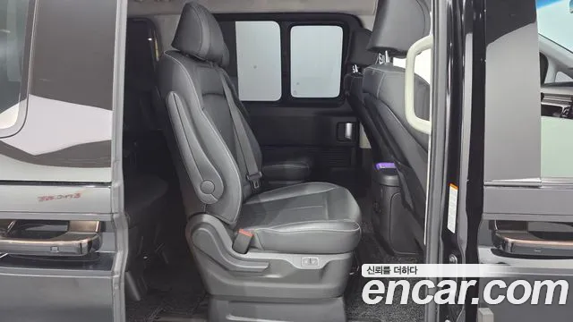 Hyundai Staria — Фото автомобиля 11