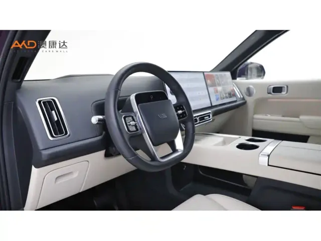 Li Auto L9 — Фото автомобиля 6