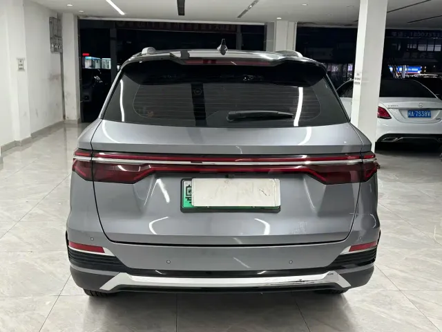 BYD Song Pro — Фото автомобиля 8